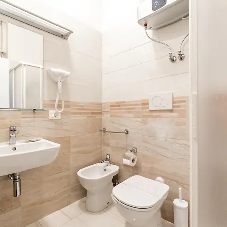 Gasthuis Gold House 2 La Spezia