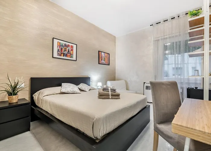 Pensionat Gold House 2 3*