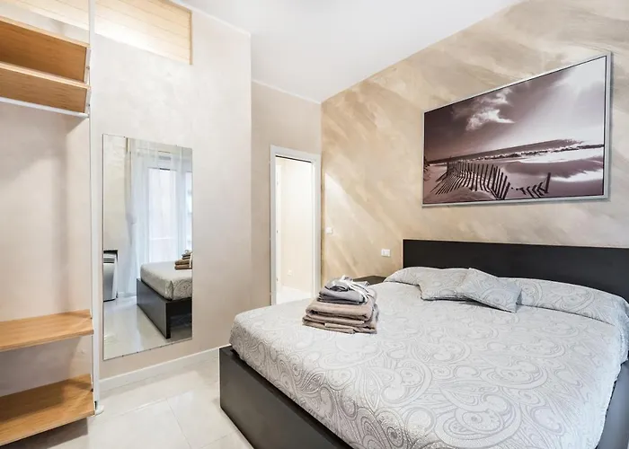 Gold House 2 3* La Spezia